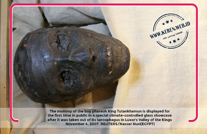 The mummy of the boy pharaoh King Tutankhamun