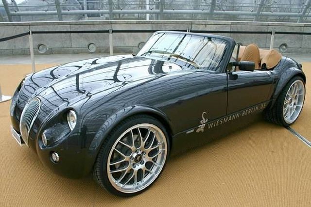 Mobil Unik Hitam Mobil Unik Hitam